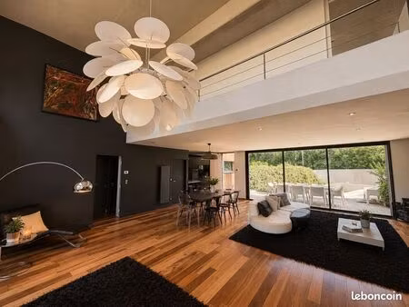 villa contemporaine 154m²- berges du lez - piscine chauffée - grand parking - meublé ou no