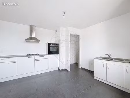 appartement 1 pièce 40 m²