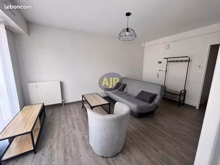 studio 1 pièce 30 m²