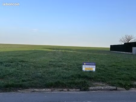 terrain 648 m² dammarie