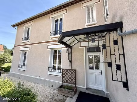 vente | maison t6 | 5ch | 163 m² | saint-lyé | grange | terrasse · jardin 1809 m2