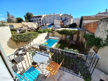 maison de ville avec jardin et piscine