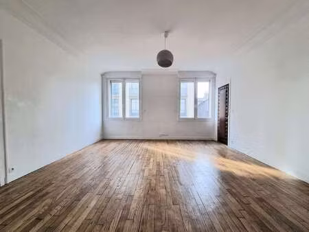 location appartement 4 pièces à rennes centre ville (35000) : à louer 4 pièces / 101m² ren