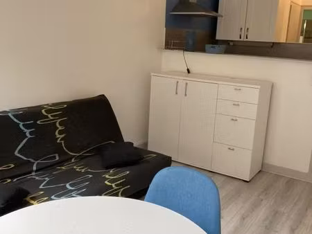 studio 1 pièce 23 m²