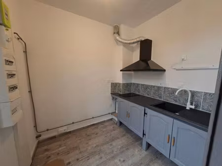 location appartement 2 pièces 30 m² à marseille 5 (13005)