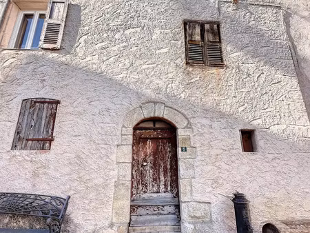 vente maison 4 pièces 100 m² saint-auban (06850)
