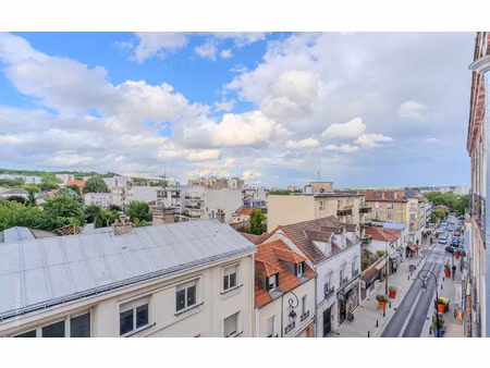 appartement neuilly-plaisance 48.5 m² t-2 à vendre, 259 000 €