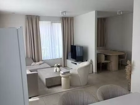 à louer : appartement moderne et durable avec vue sur par...