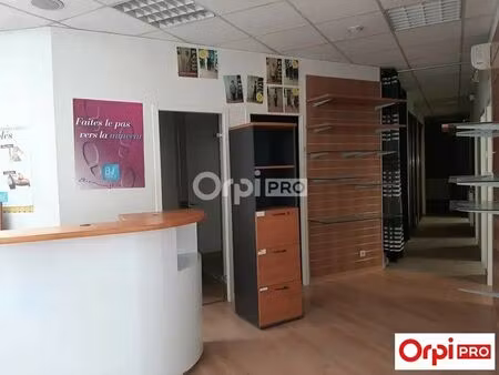 location commerce valence 26000 115m²