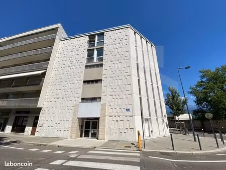 parking/box 14 m² grenoble