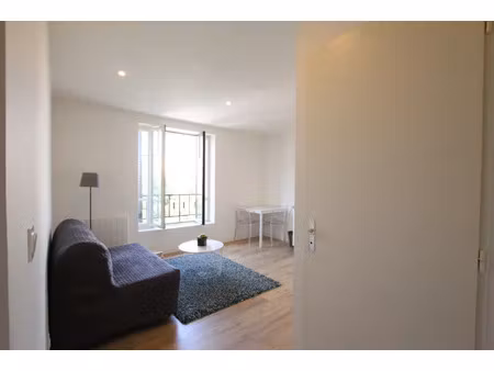 location appartement 1 pièce 23 m² à lyon 7 (69007)