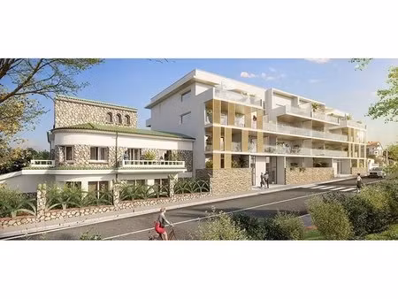 t4 - 85.6m ²