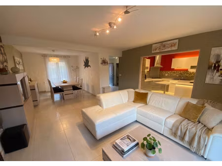 vente maison à combourg (35270) : à vendre / 104m² combourg