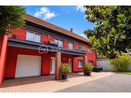 maison de 175 m² à houssen
