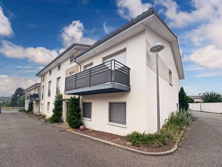 à vendre appartement t4 de 73 m² avec balcon à septème