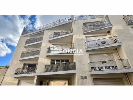 à vendre – grand t1 avec parking et cellier – emplacement recherché