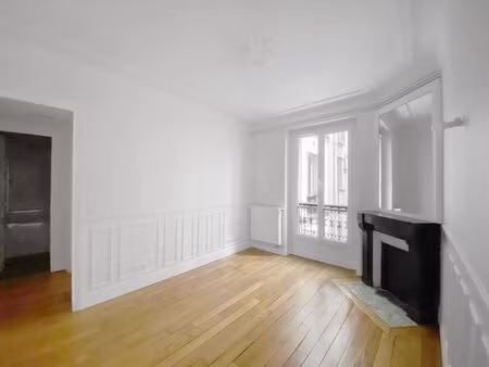 paris v - rue gracieuse - beau 3 pieces de 50m² au 1er etage - cave