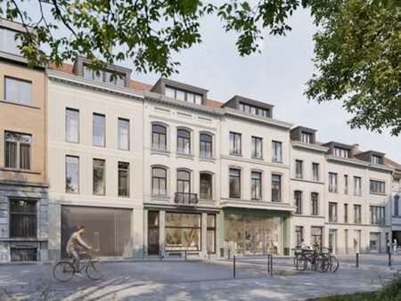 jourdan square - casco superbe commerce de ± 667 m²