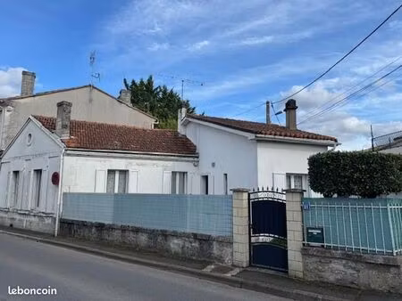 maison de ville 4 pièces 80 m²