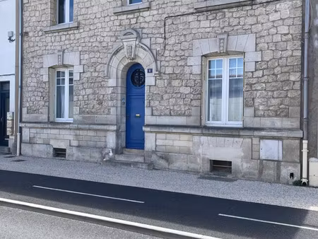 maison de ville à la rochelle (17000)