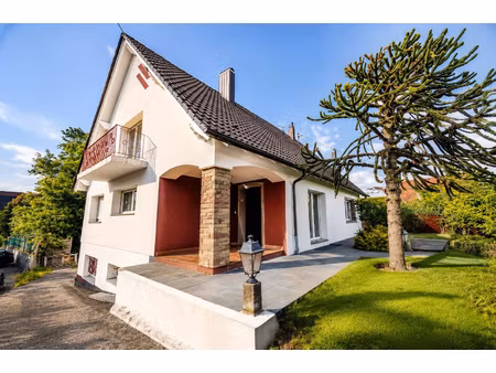 maison 7 pièces 275m2