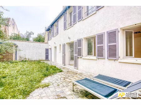 versailles notre-dame maison ancienne de 5 pièces 113 m² carrez avec jardin de 104 m²