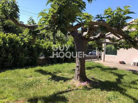 villa lumineuse plain- pied sur 523 m² de terrain