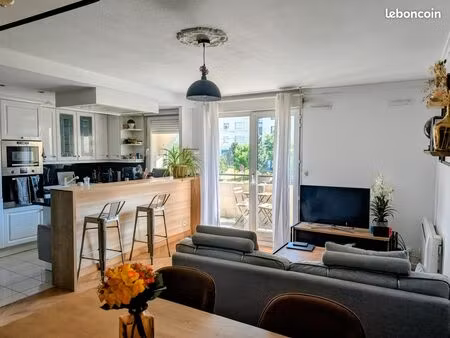 appartement 4 pièces (t4) - 78 m² - monplaisir/montchat