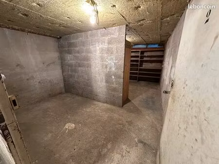 cave garde meuble 20 m2