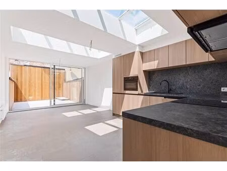 maison à vendre à rolliersstraat 17 sint-niklaas (rbw11643)