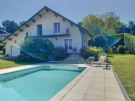 sciez - maison avec piscine - deux terrasses - 3 chambres