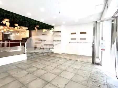 location commerce marseille 08 13008 200m²