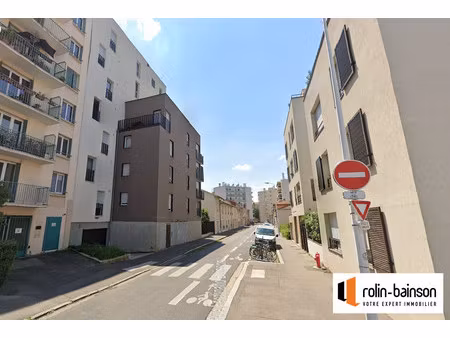 garage parking à louer lyon