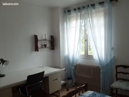 belle chambre meublee chez l'habitant