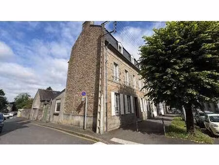vente maison à guingamp (22200) : à vendre / 220m² guingamp