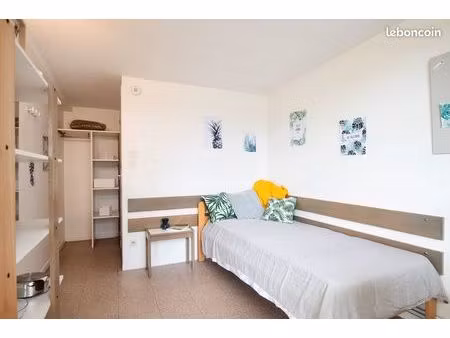 chambre (colocation) en résidence étudiante