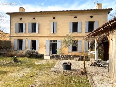 maison 5 pièces 143 m²