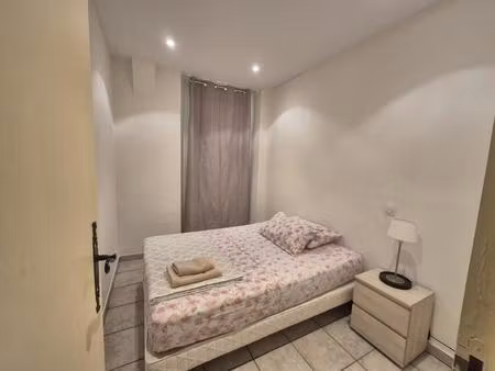 vieux nice appartement 2 pièces meublé de 41.70m²