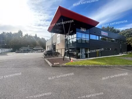 location entrepôt melesse 35520 1163m²