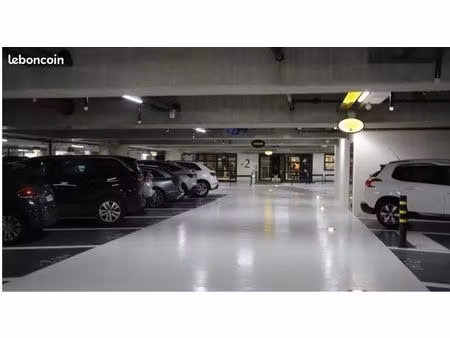 sous location parking sous terrain vieux lyon