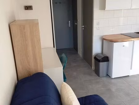 location studio meuble 20m² centre cholet