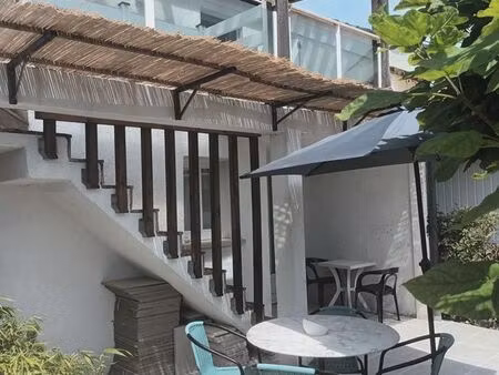 maisonette à deux pas de l'océan