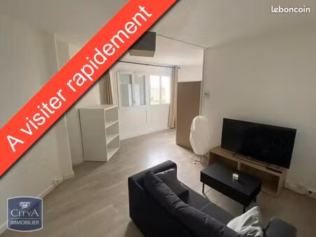 appartement 1 pièce 50 m²