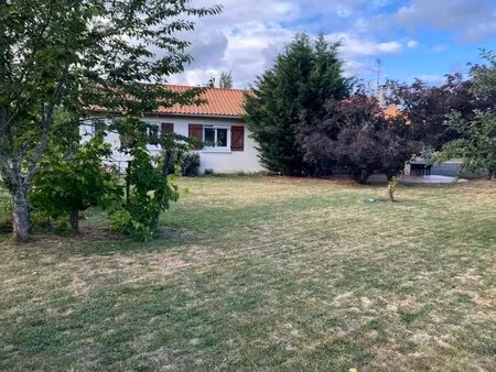 maison 4 chambres - 104 m2 - saint-ciers-d'abzac