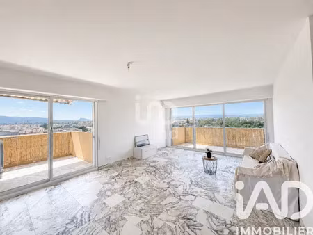 appartement à saint-raphaël (83700)