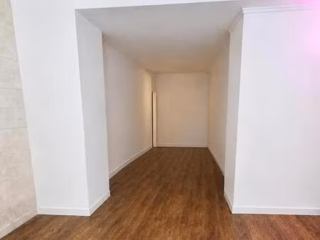 location commerce bordeaux 33000 85m²