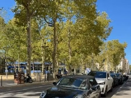 boutique à louer