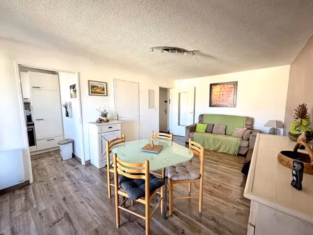 vente appartement 1 pièces 30m2 fréjus 83600 - 147500 € - surface privée