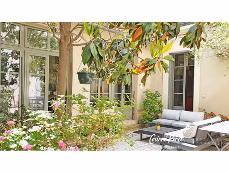 centre ville nimes maison de maitre corinne ponce immobilier