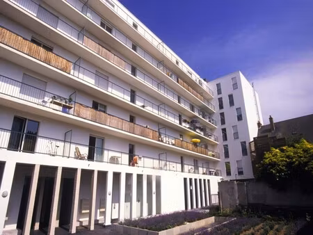 appartement t5 nantes champ de mars - 89.72 m2 953 euros